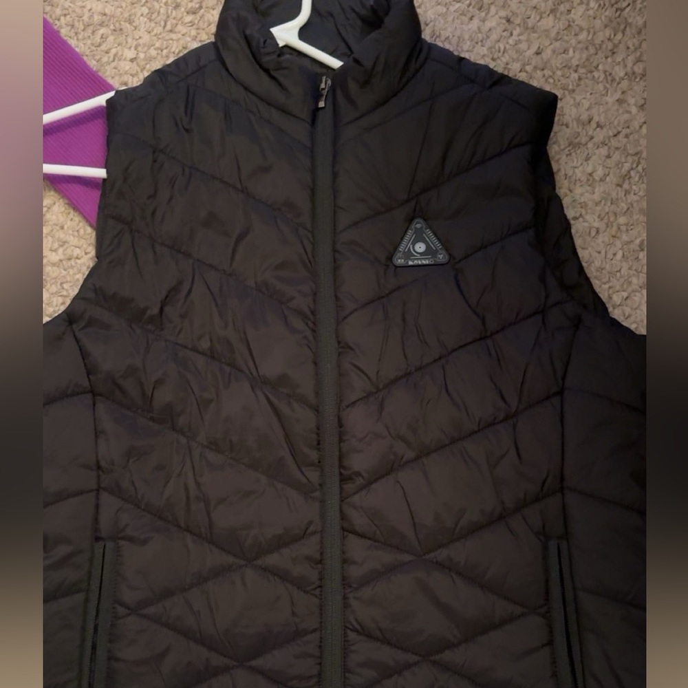 Heated vest rechargeable